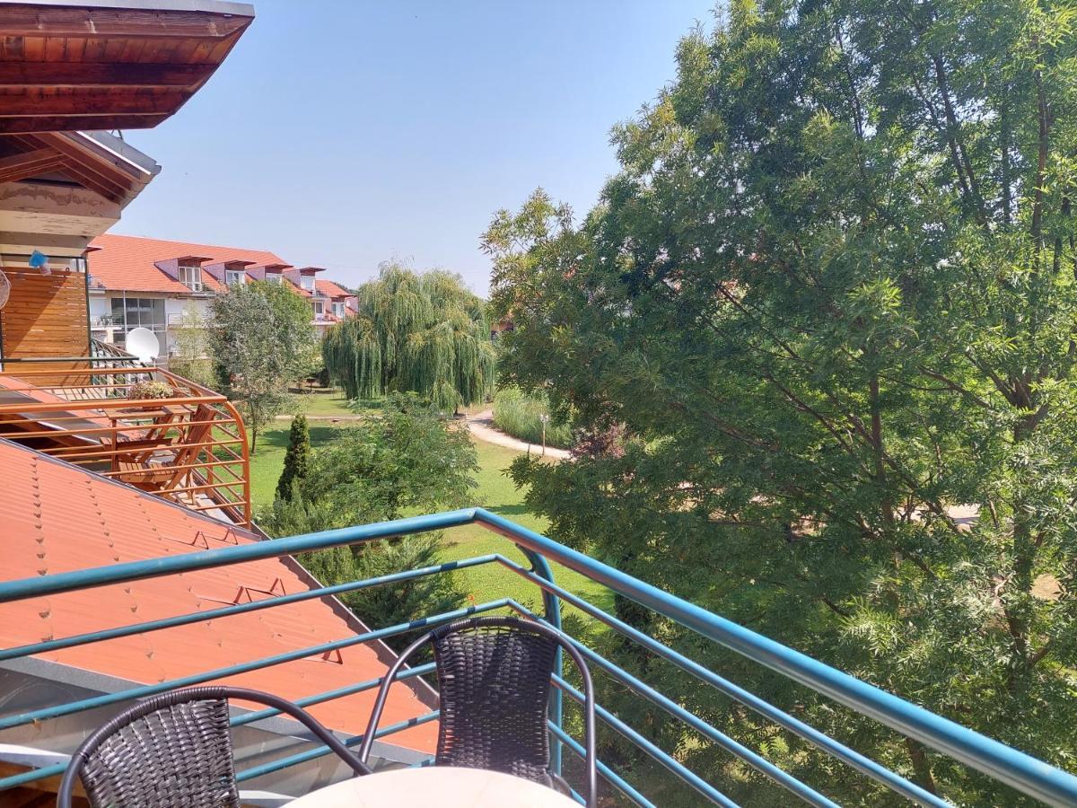 Apartment Cserke Napfeny Cserkeszolo
