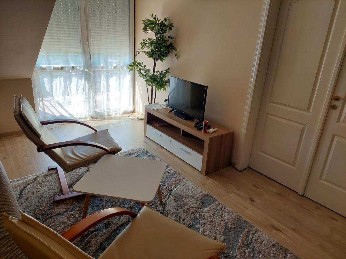 Apartment Cserke Napfeny