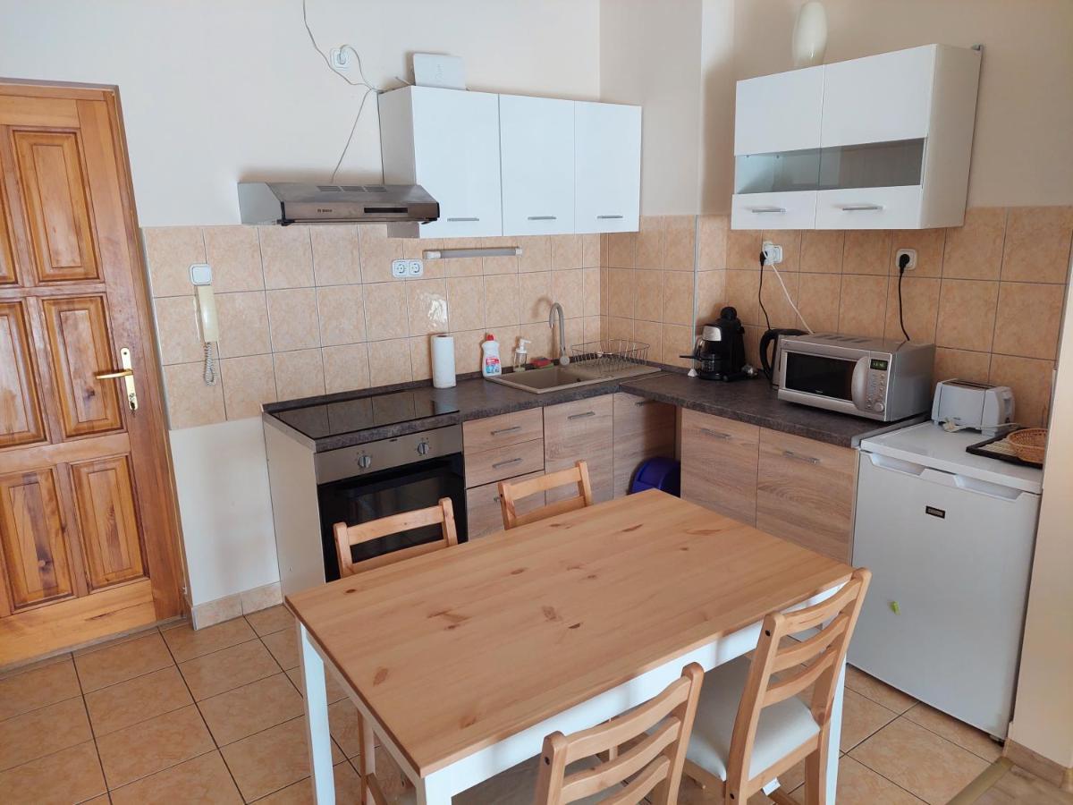 Apartment Cserke Napfeny